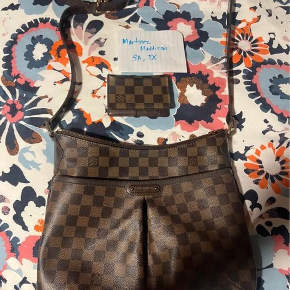 Bag with wallet- authentic